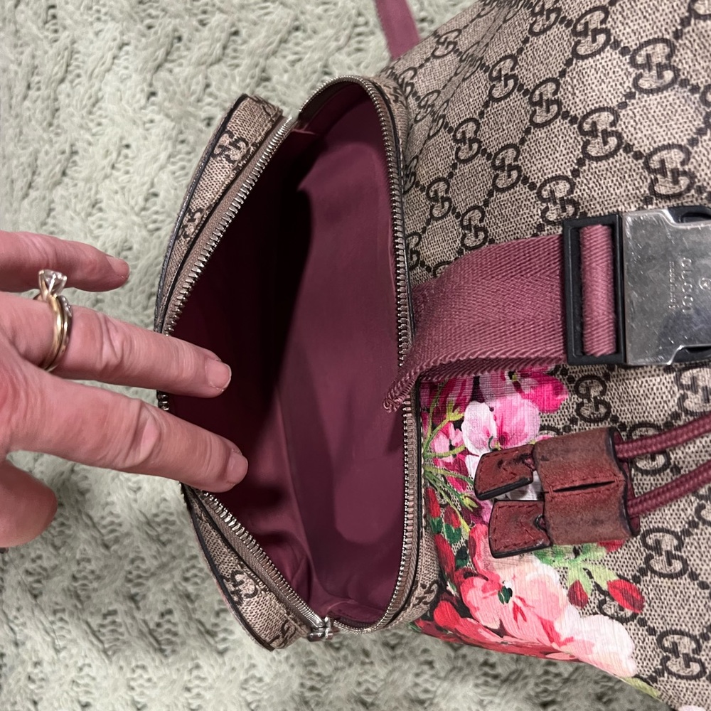 Gucci Pink Bloom Backpack! - Picture 6 of 7